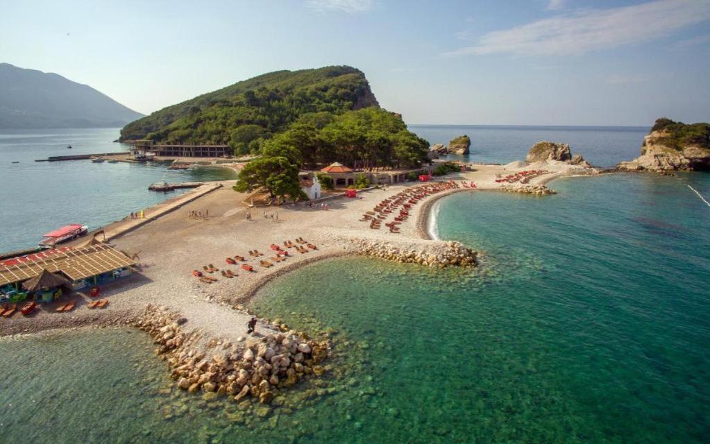 Paradise Μπούντβα Εξωτερικό φωτογραφία