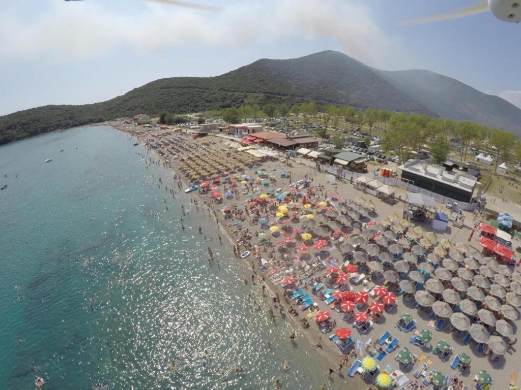 Paradise Μπούντβα Εξωτερικό φωτογραφία