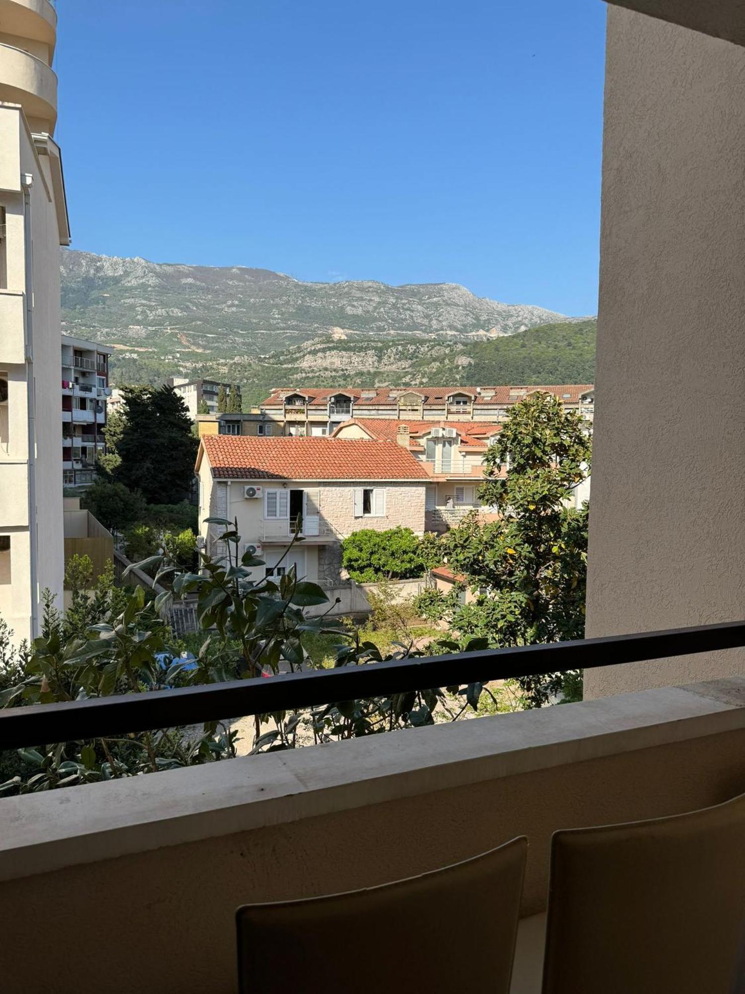 Paradise Μπούντβα Εξωτερικό φωτογραφία